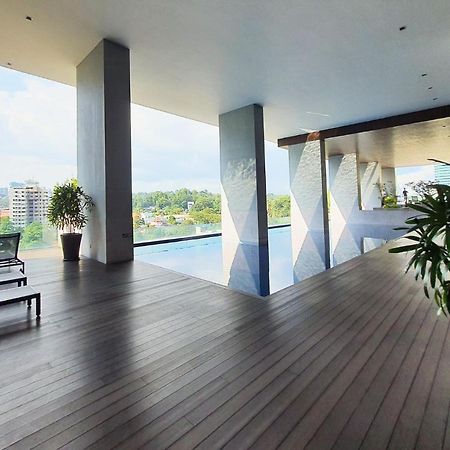Kl Sentral, Est Bangsar By Skylimit Suites Куала-Лумпур Экстерьер фото